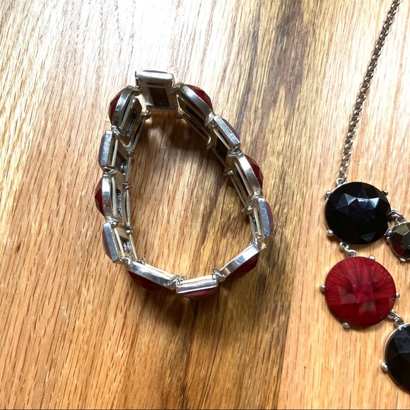 Red & Black 3-Piece Matching Jewelry Set - Picture 9 of 10